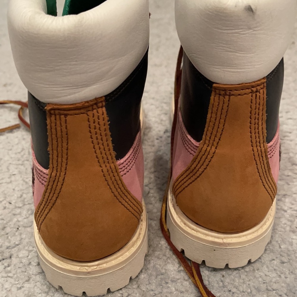 Timberlands - Picture 5 of 7